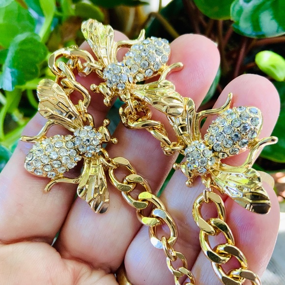 Lilly Pulitzer Necklace BEE NWT BUMBLEBEE  ⭐️ GOLD LINK CHAIN CRYSTAL - Picture 4 of 13